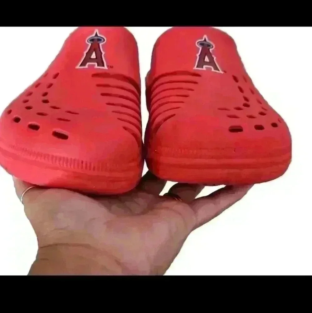 Foco Mens Red Los Angeles Angels Baseball Lightweight Rubber Clogs S (7/8)